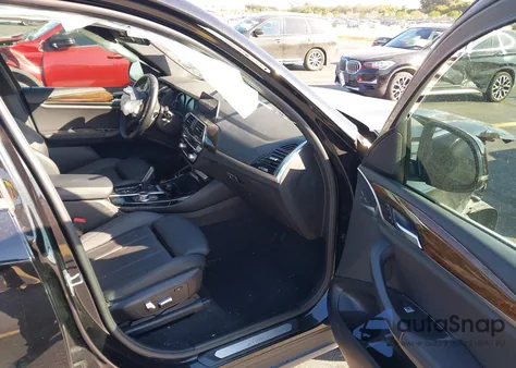 2021 BMW X3 Sdrive30I z USA, uszkodzony, nr VIN 5UXTY3C00M9G12169